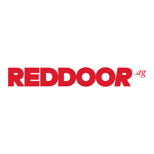 13. reddoor